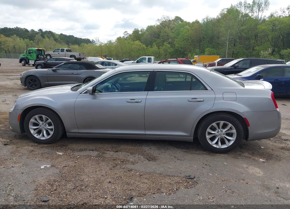 2015 CHRYSLER 300 LIMITED VIN: 2C3CCAAG8FH791876