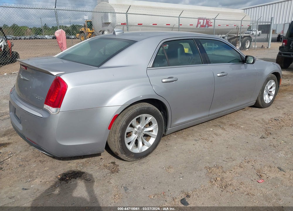 2015 CHRYSLER 300 LIMITED VIN: 2C3CCAAG8FH791876