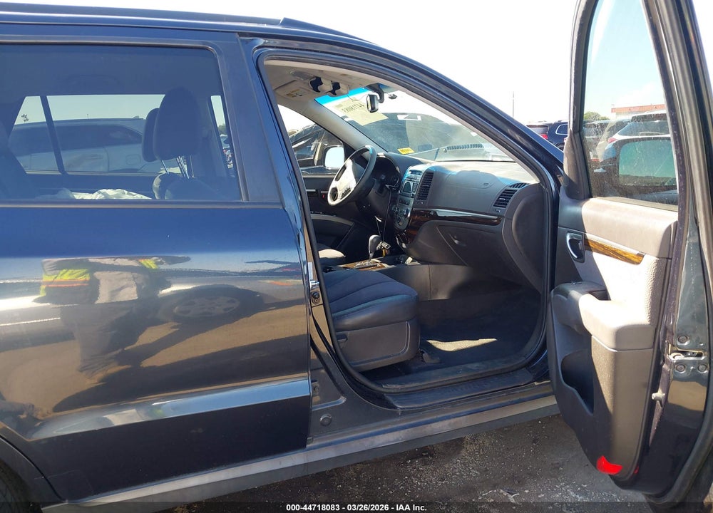 2011 HYUNDAI SANTA FE SE VIN: 5XYZH4AGXBG065602