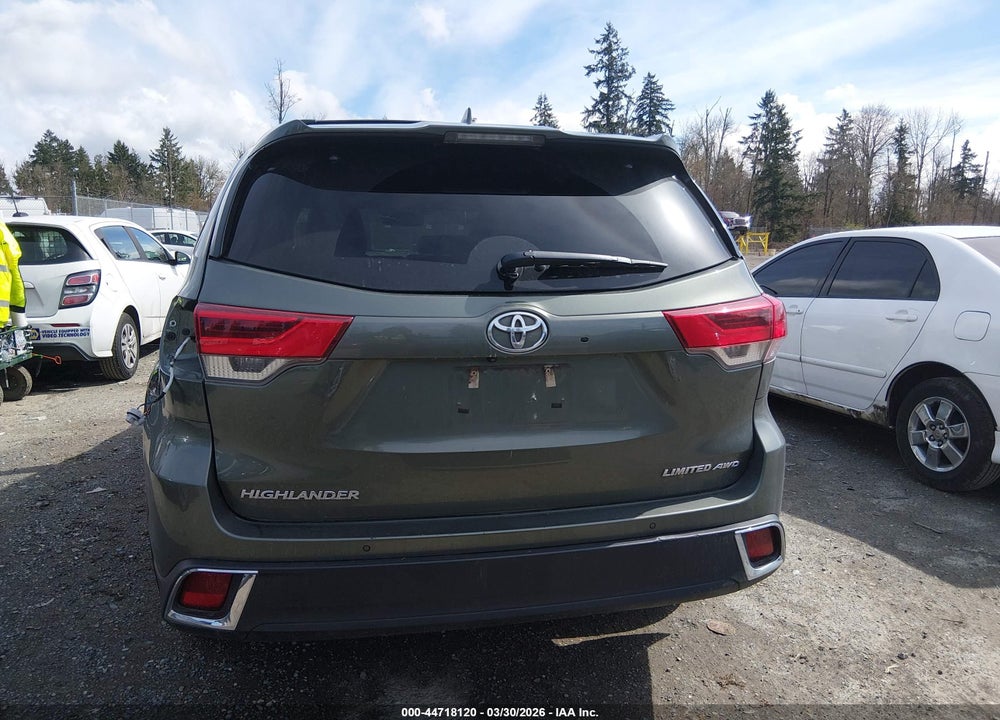 2019 TOYOTA HIGHLANDER LIMITED PLATINUM VIN: 5TDDZRFH7KS928008