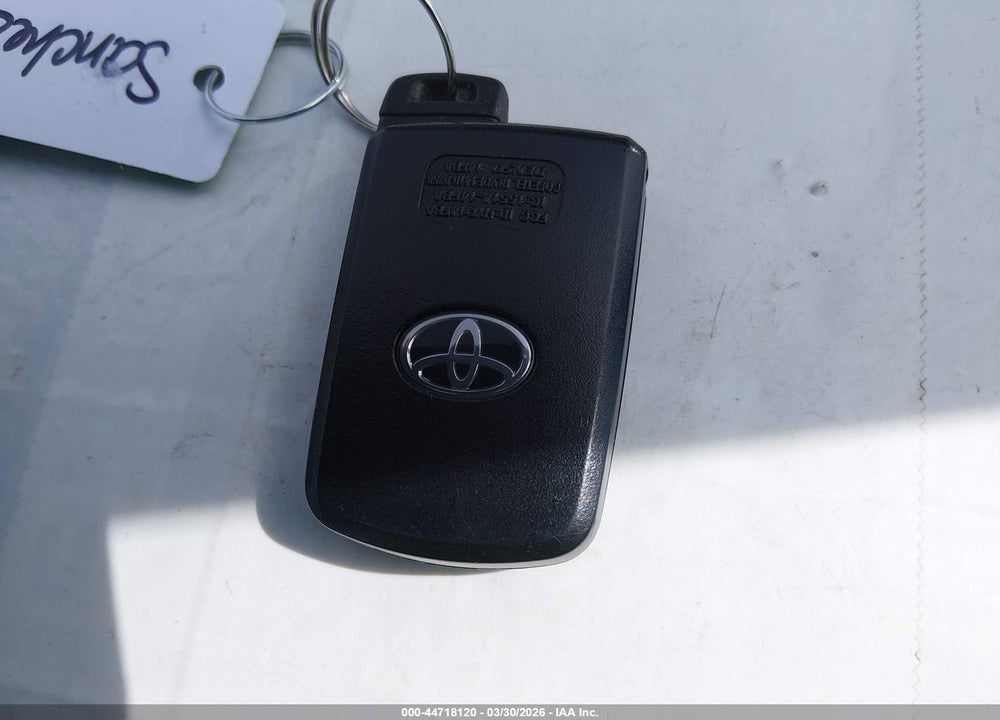2019 TOYOTA HIGHLANDER LIMITED PLATINUM VIN: 5TDDZRFH7KS928008