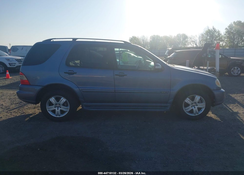 2005 MERCEDES-BENZ ML 500 4MATIC VIN: 4JGAB75E25A550678