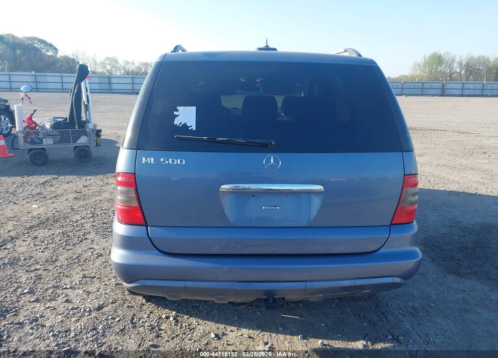 2005 MERCEDES-BENZ ML 500 4MATIC VIN: 4JGAB75E25A550678