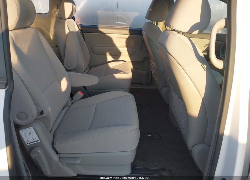 2015 KIA SEDONA L VIN: KNDMA5C16F6022140
