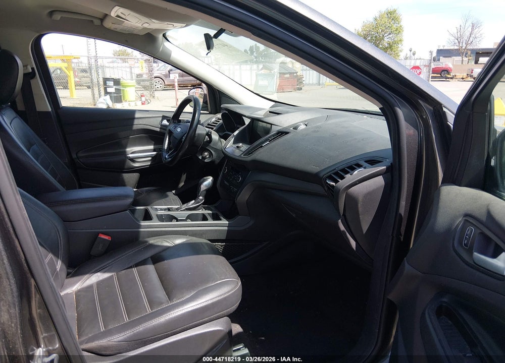 2018 FORD ESCAPE SEL VIN: 1FMCU0HD2JUA85857