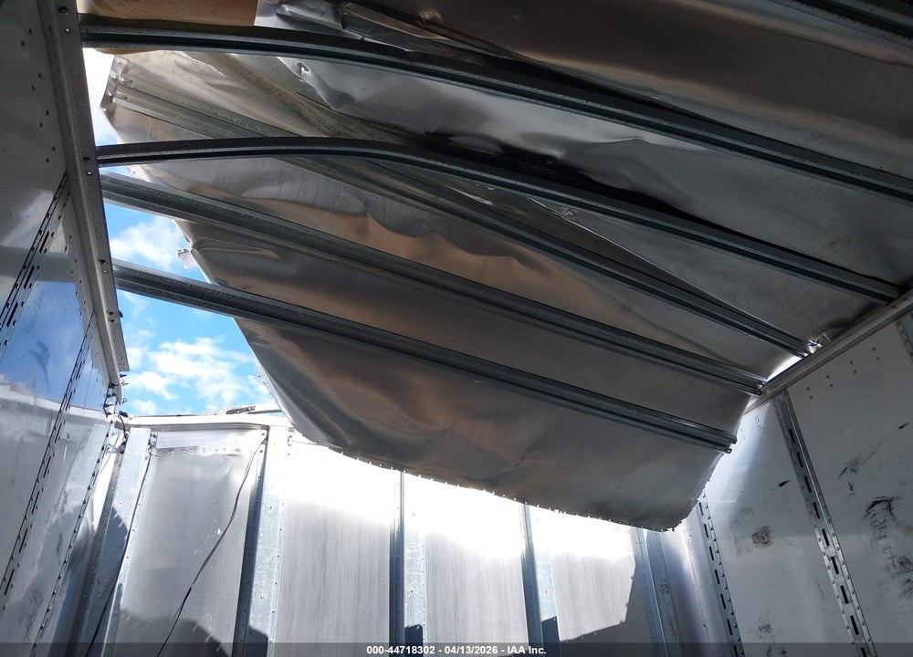 2021 VANGUARD NATIONAL SEMI TRAILER VIN: 5V8VC5324MM106549