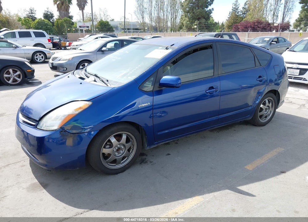 2009 TOYOTA PRIUS TOURING VIN: JTDKB20U797838578