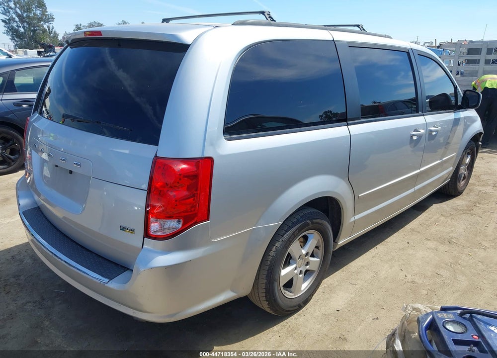 2012 DODGE GRAND CARAVAN SXT VIN: 2C4RDGCG2CR365593