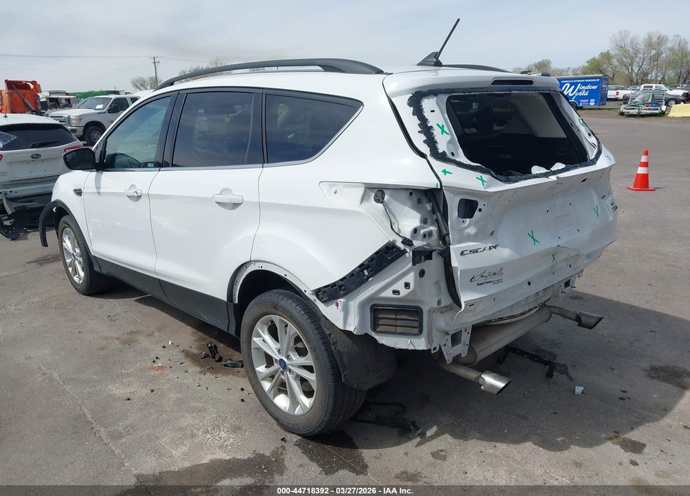 2018 FORD ESCAPE SE VIN: 1FMCU9GD1JUA23288