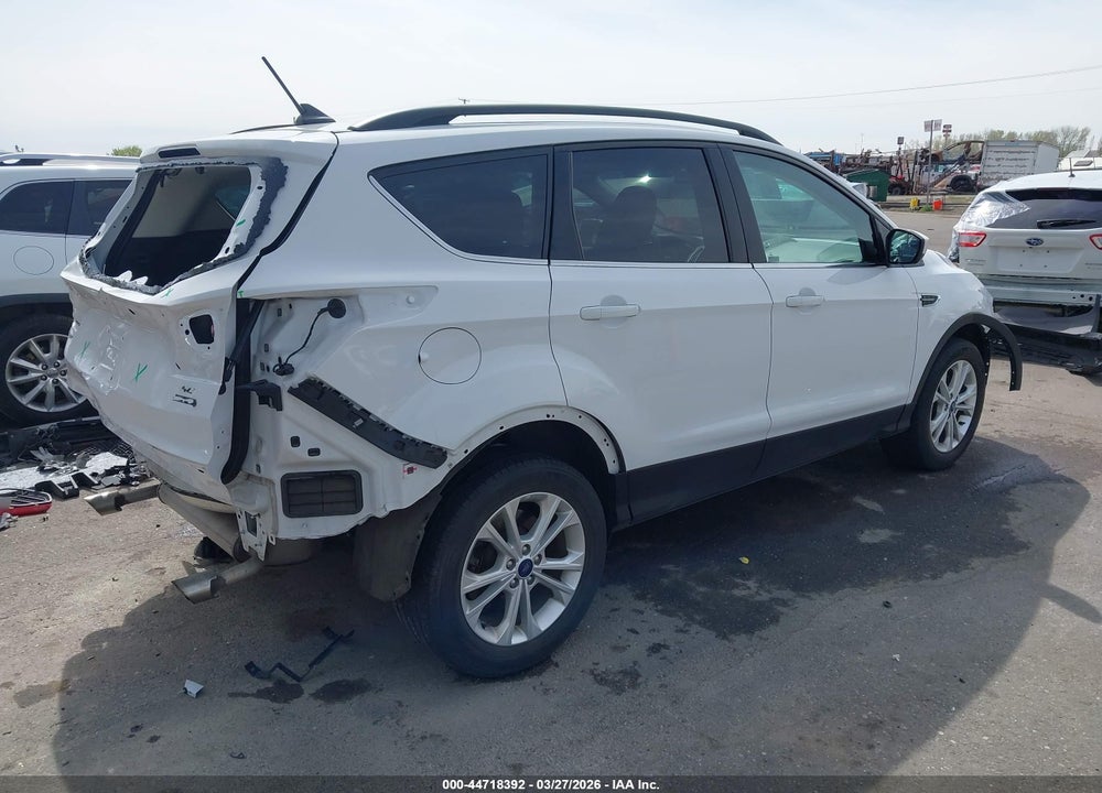 2018 FORD ESCAPE SE VIN: 1FMCU9GD1JUA23288