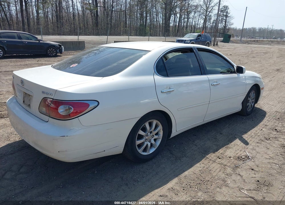 2003 LEXUS ES 300 VIN: JTHBF30G330136731