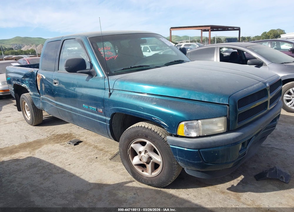 1998 DODGE RAM 1500 ST VIN: 3B7HC12Y7WG119025