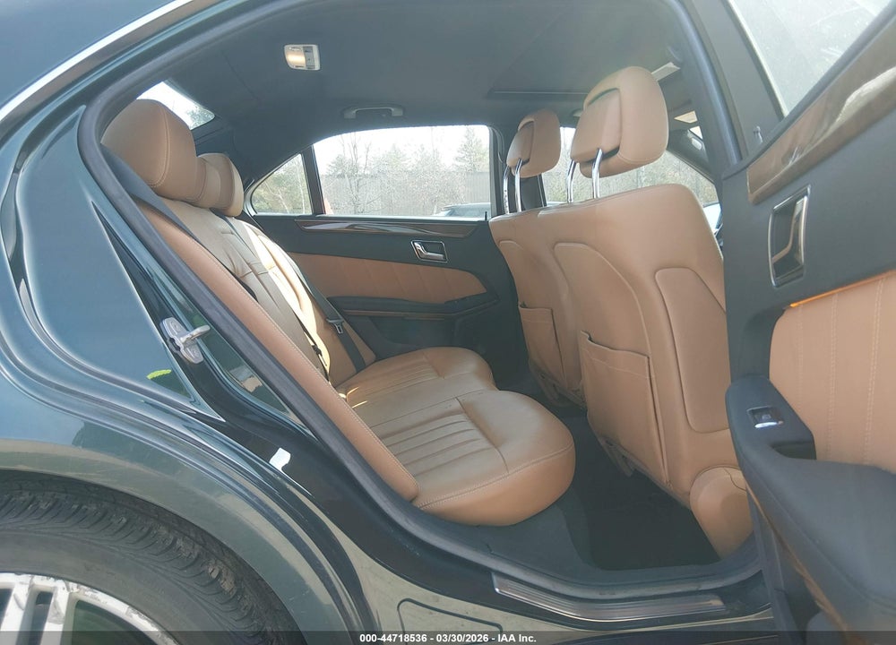 2010 MERCEDES-BENZ E 350 4MATIC VIN: WDDHF8HB0AA179003