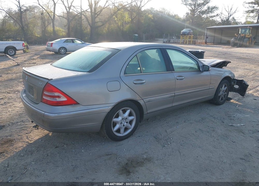 2003 MERCEDES-BENZ C 240 VIN: WDBRF61JX3F361705