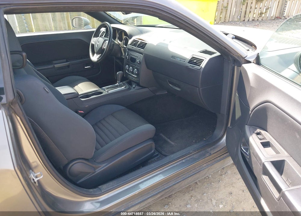2012 DODGE CHALLENGER SXT VIN: 2C3CDYAG7CH259553