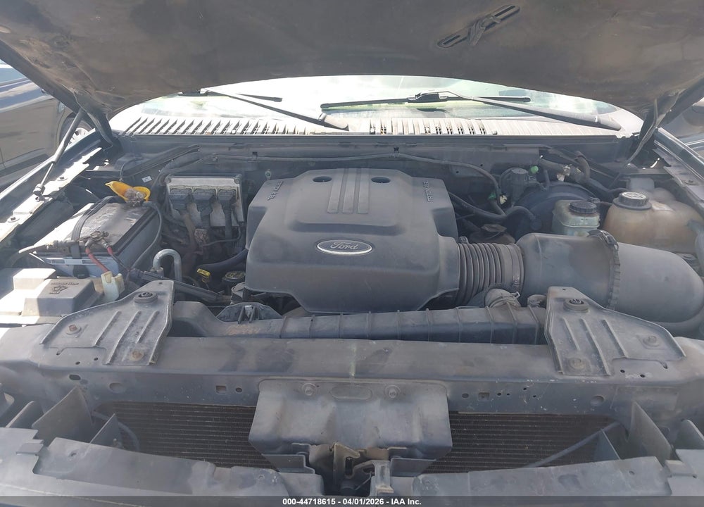 2003 FORD EXPEDITION XLT VIN: 1FMRU15W63LA28821