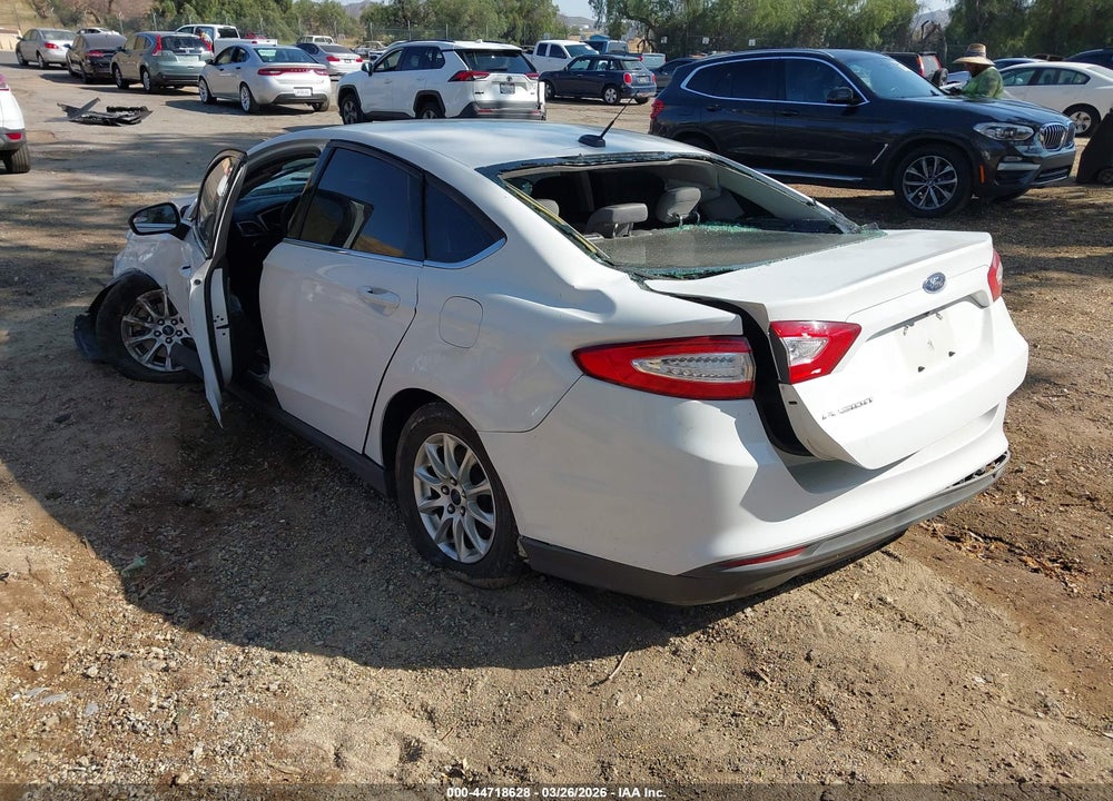 2016 FORD FUSION S VIN: 3FA6P0G77GR247475
