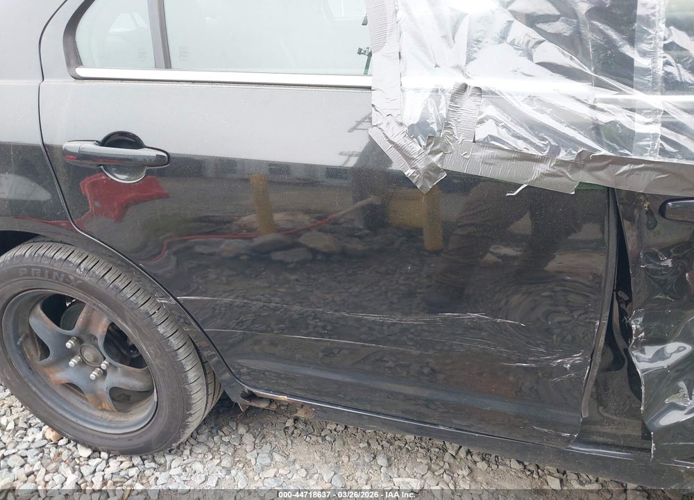 2010 FORD FUSION SE VIN: 3FAHP0HA9AR351945
