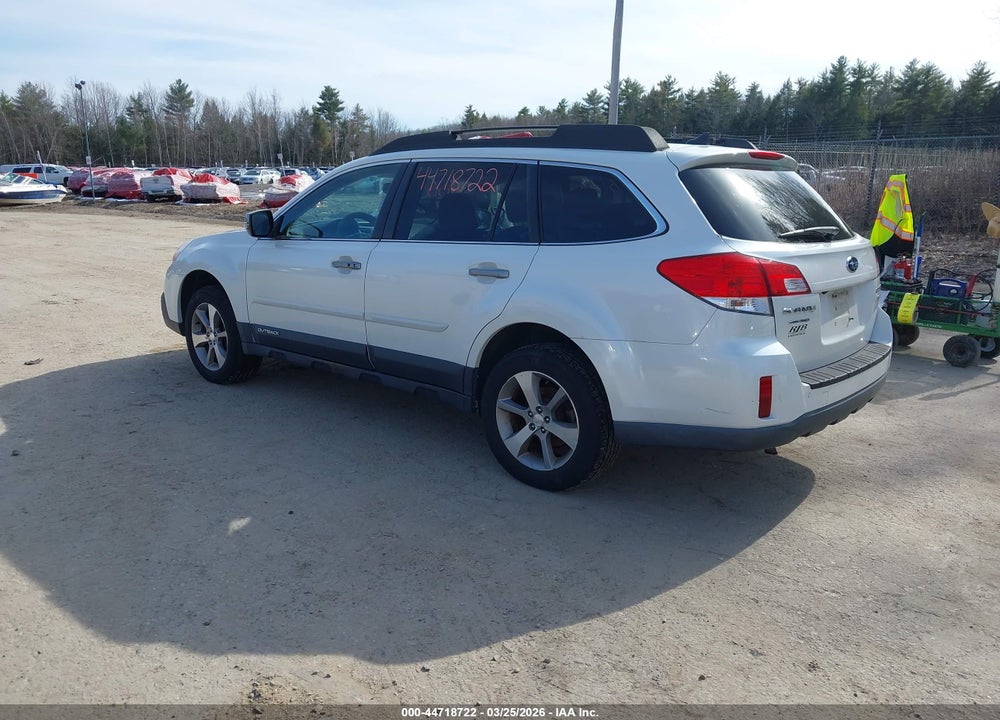 2013 SUBARU OUTBACK 3.6R LIMITED VIN: 4S4BRDSCXD2208826