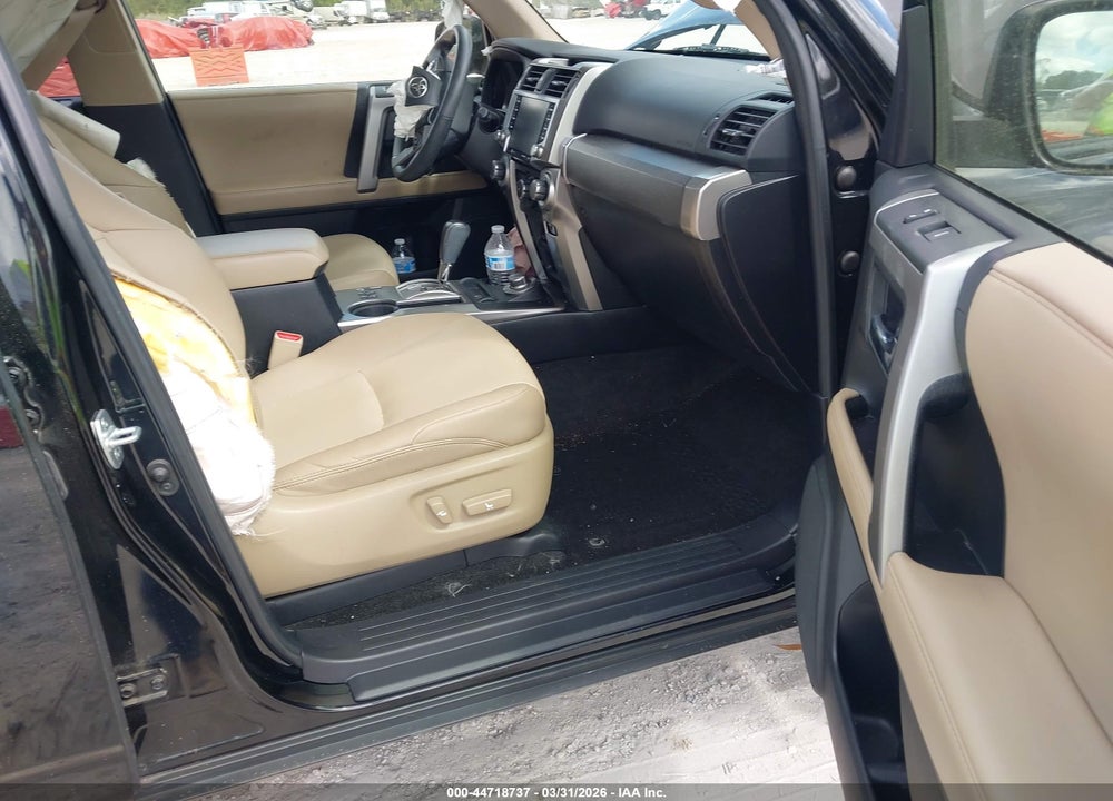 2020 TOYOTA 4RUNNER SR5 PREMIUM VIN: JTEBU5JR5L5832444