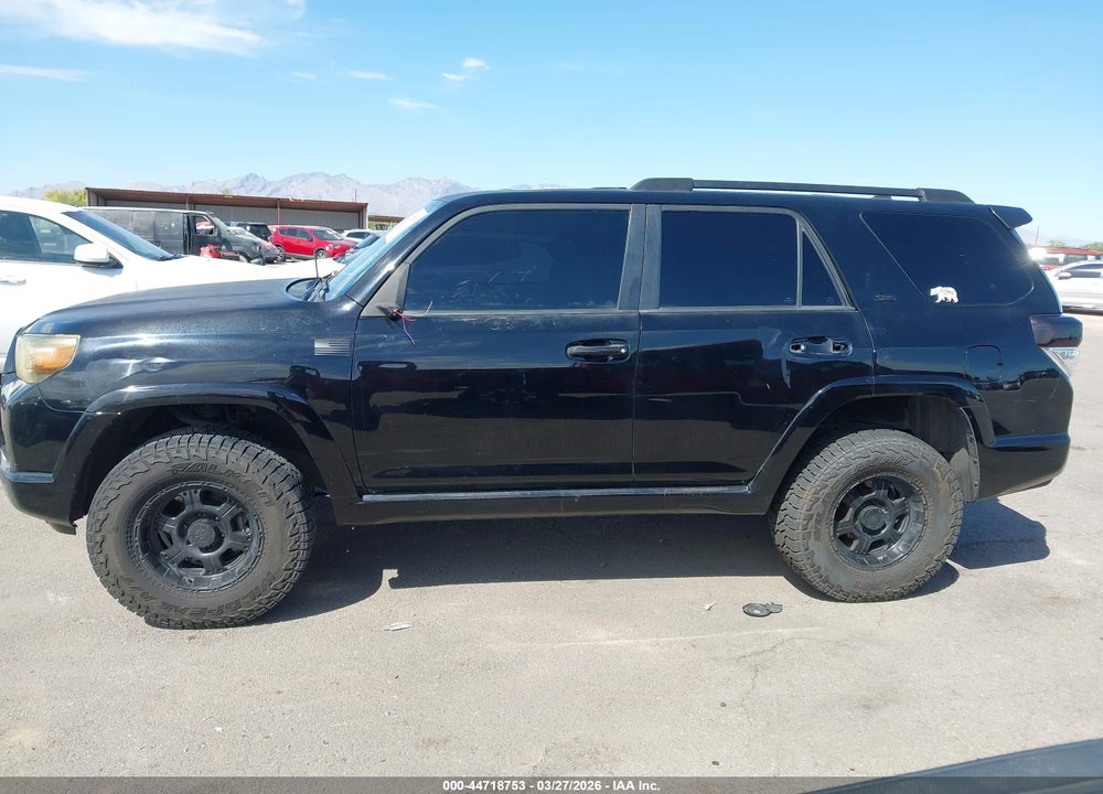 2013 TOYOTA 4RUNNER SR5 VIN: JTEZU5JR1D5051646