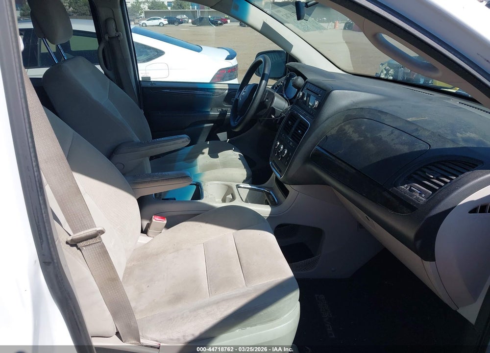 2015 DODGE GRAND CARAVAN SXT VIN: 2C4RDGCG0FR556174