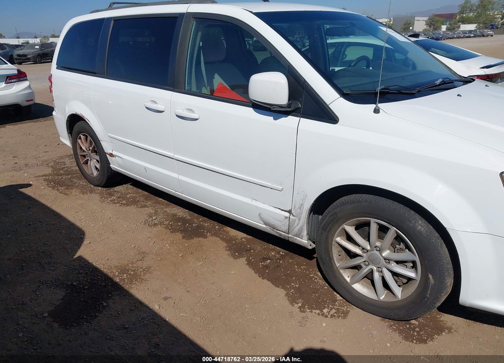 2015 DODGE GRAND CARAVAN SXT VIN: 2C4RDGCG0FR556174