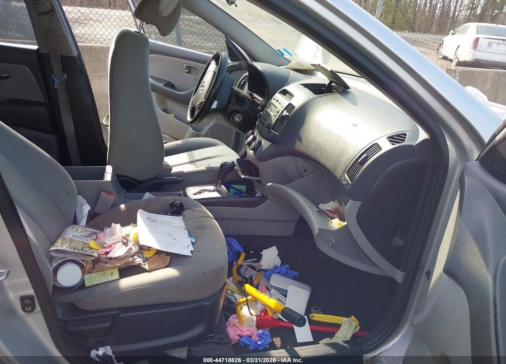 2010 HYUNDAI ELANTRA GLS VIN: KMHDU4AD7AU862894