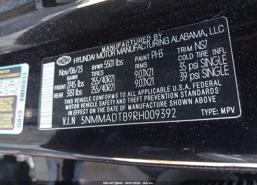 2024 GENESIS GV70 2.5T AWD VIN: 5NMMADTB9RH009392
