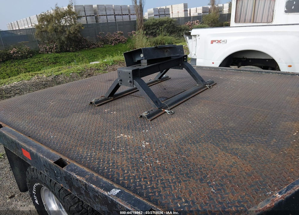 2004 FORD F-350 LARIAT/XL/XLT VIN: 1FTWX32P24EB01079