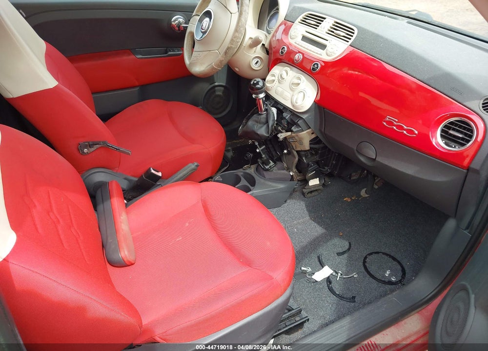 2013 FIAT 500 POP VIN: 3C3CFFAR5DT688859