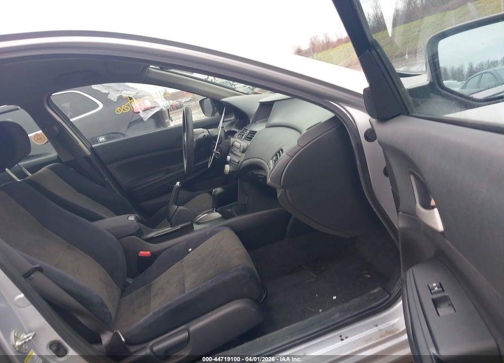2009 HONDA ACCORD 2.4 LX VIN: 1HGCP26369A196721