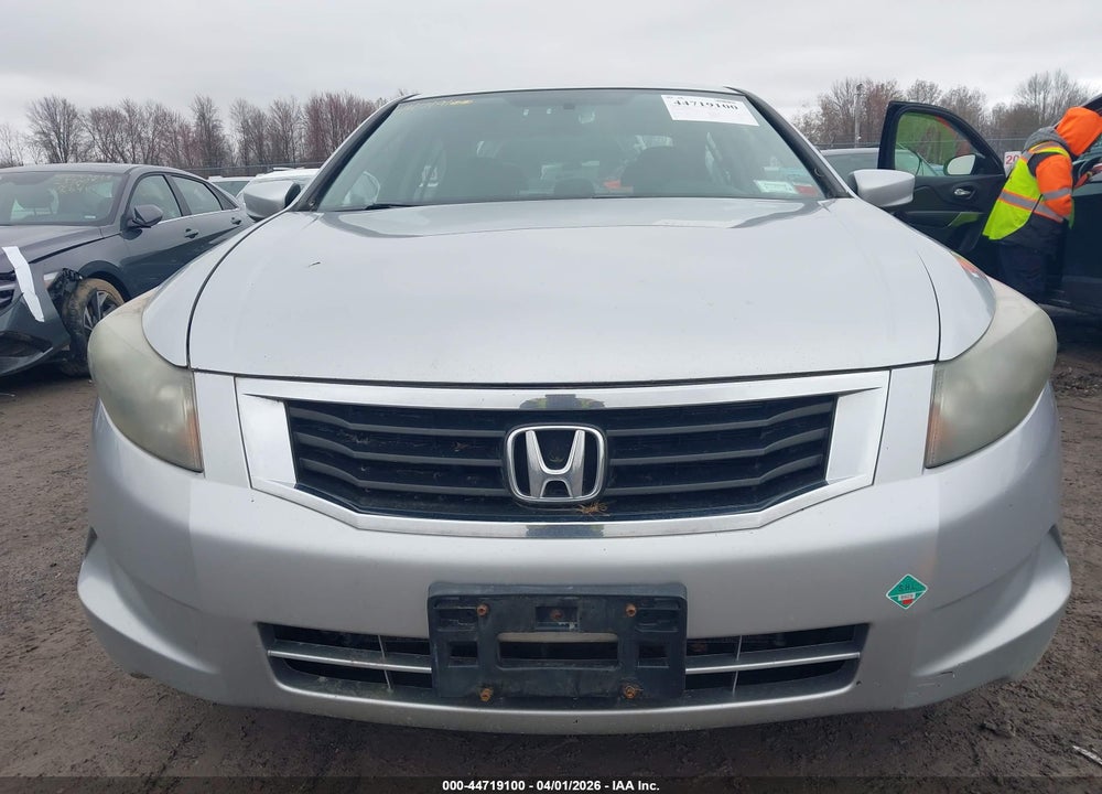 2009 HONDA ACCORD 2.4 LX VIN: 1HGCP26369A196721