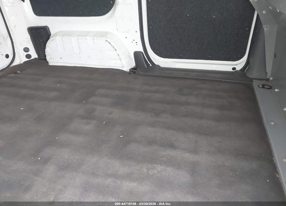 2017 NISSAN NV200 SV VIN: 3N6CM0KN5HK714640