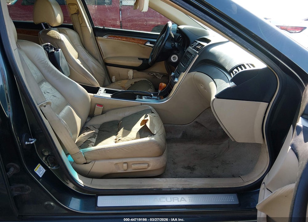 2005 ACURA TL VIN: 19UUA66275A050388