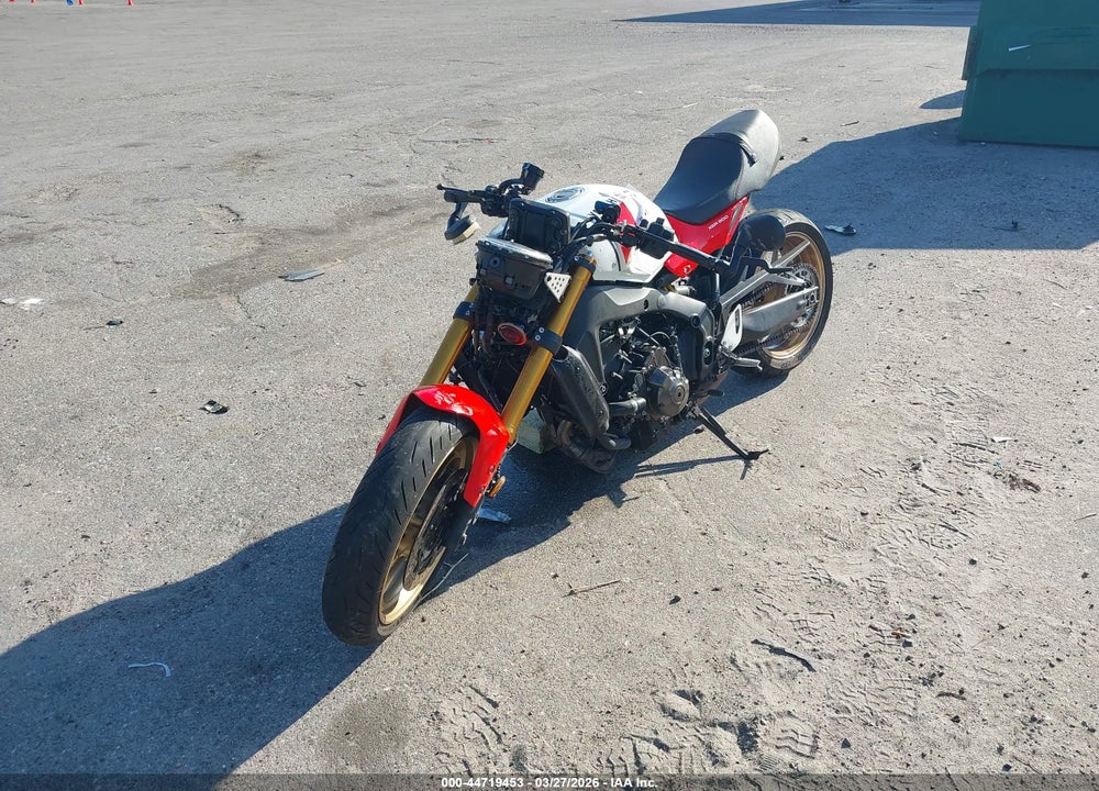 2024 YAMAHA MTM890 VIN: JYARN80E5RA002560