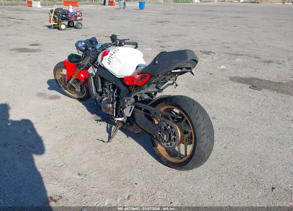 2024 YAMAHA MTM890 VIN: JYARN80E5RA002560