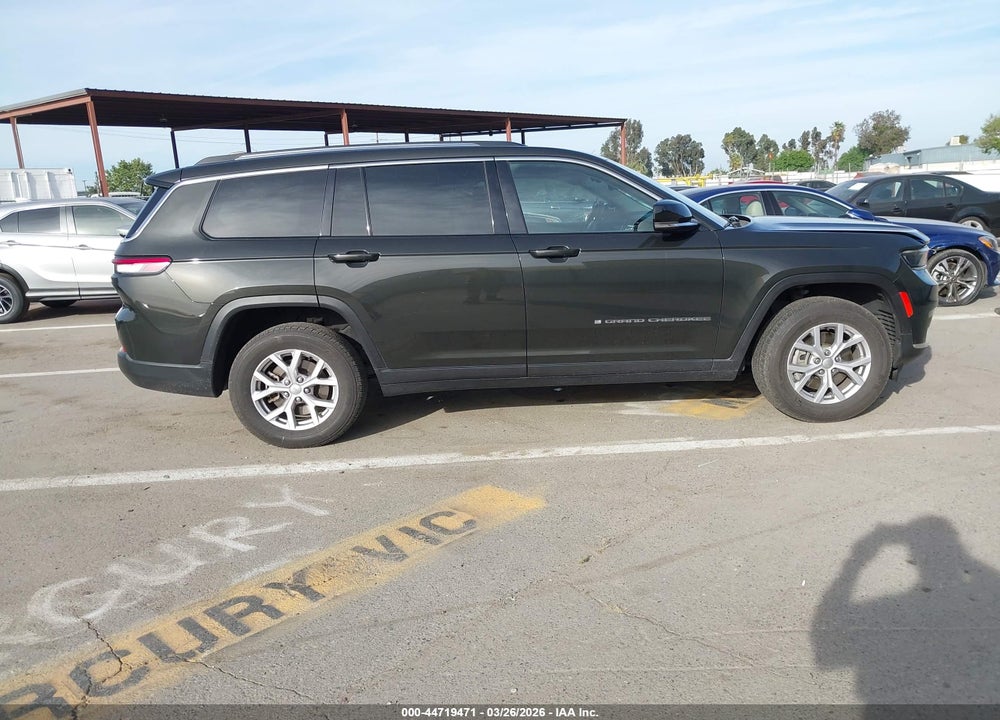 2022 JEEP GRAND CHEROKEE L LIMITED 4X2 VIN: 1C4RJJBG0N8636558