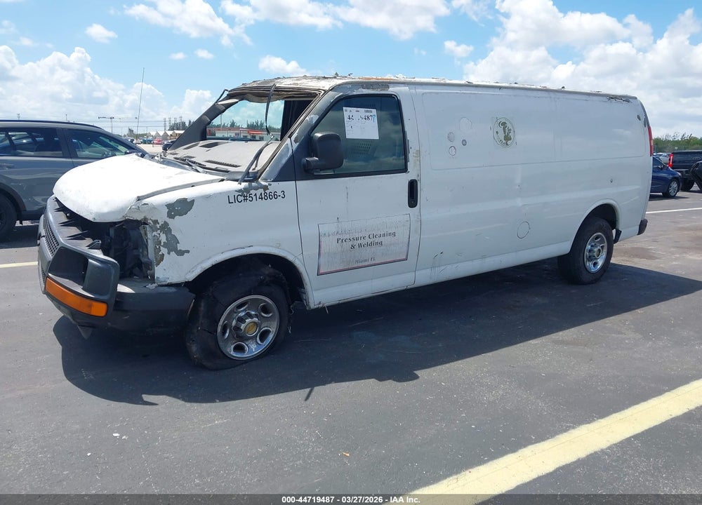 2008 CHEVROLET EXPRESS WORK VAN VIN: 1GCHG39K181126412