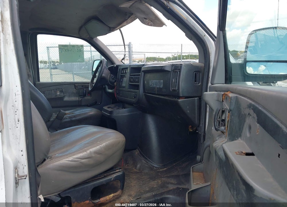 2008 CHEVROLET EXPRESS WORK VAN VIN: 1GCHG39K181126412
