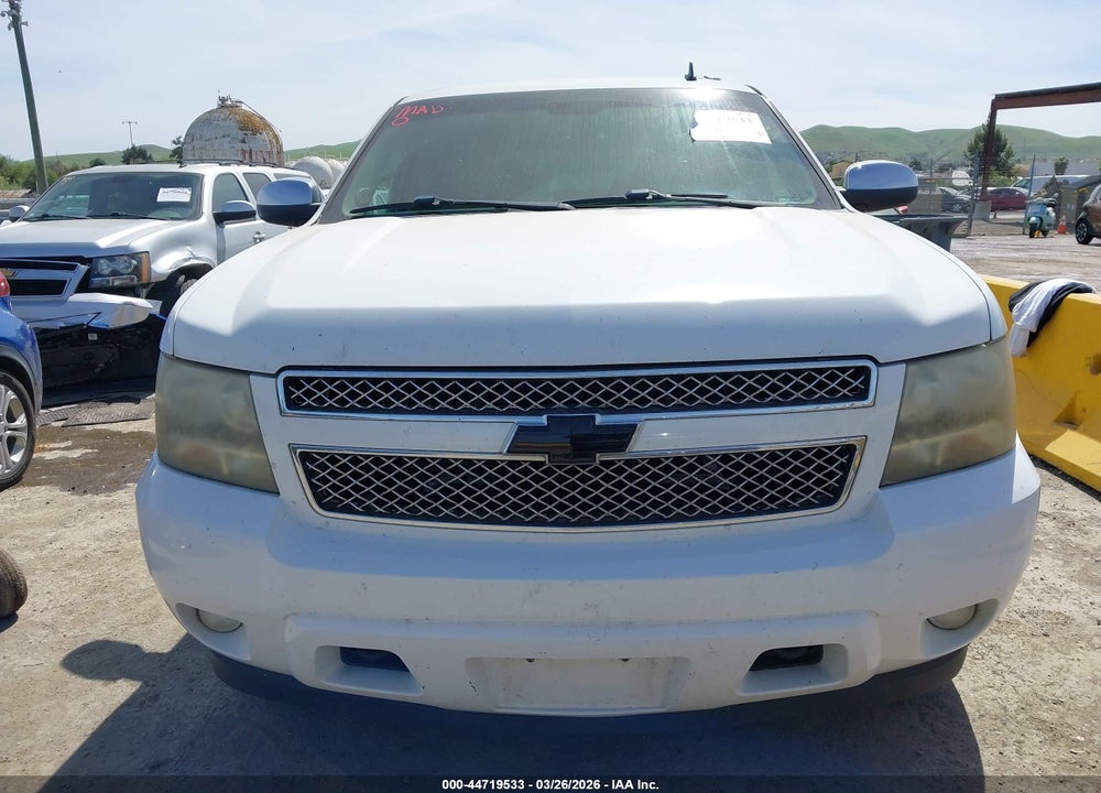 2009 CHEVROLET TAHOE LTZ VIN: 1GNFK33279R212395