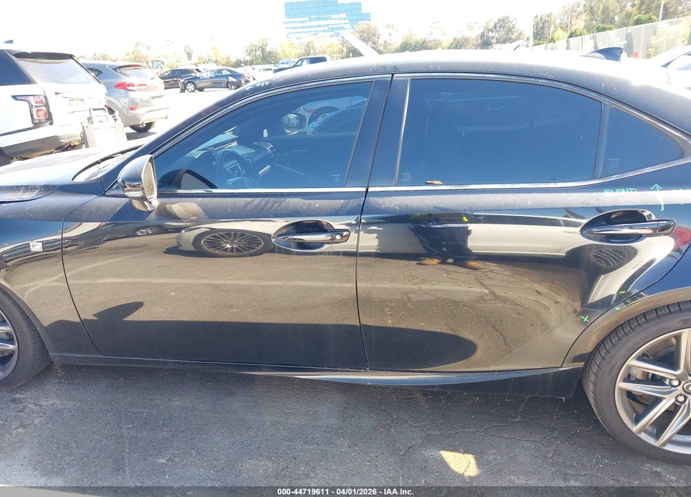 2016 LEXUS IS 200T VIN: JTHBA1D2XG5033381