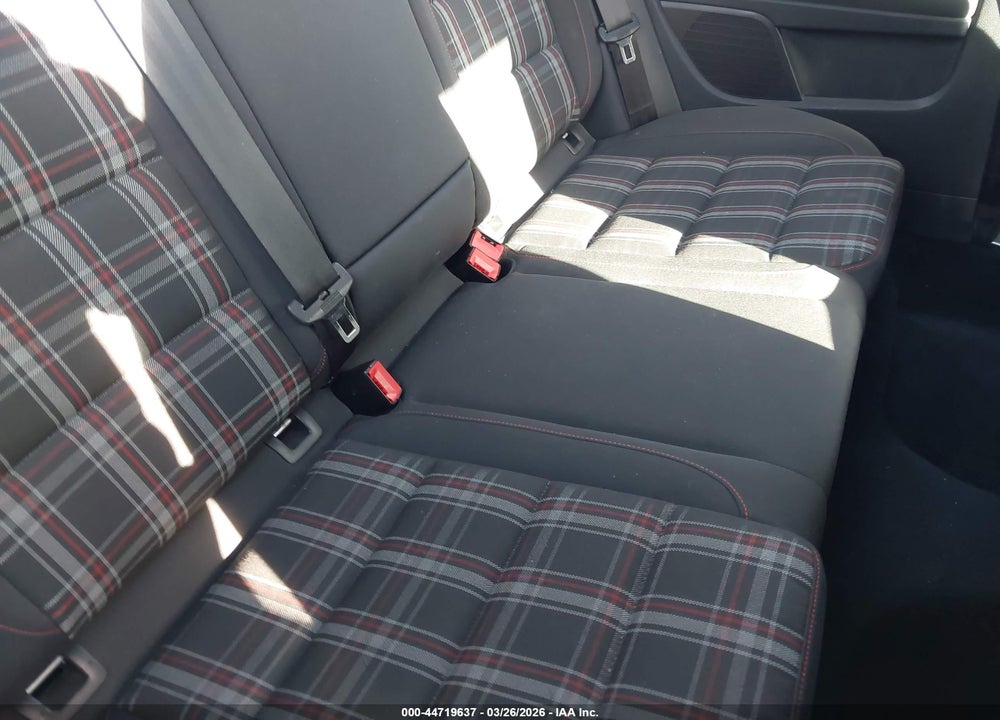 2012 VOLKSWAGEN GTI 2-DOOR VIN: WVWFD7AJ8CW286812