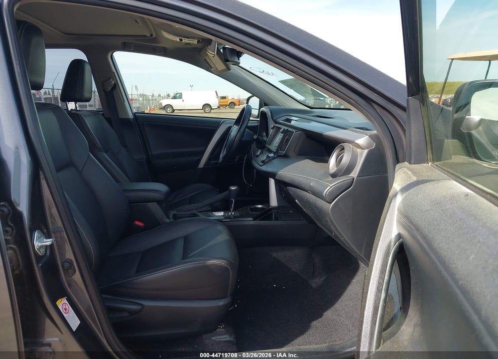 2018 TOYOTA RAV4 HYBRID LIMITED VIN: JTMDJREV0JD243356