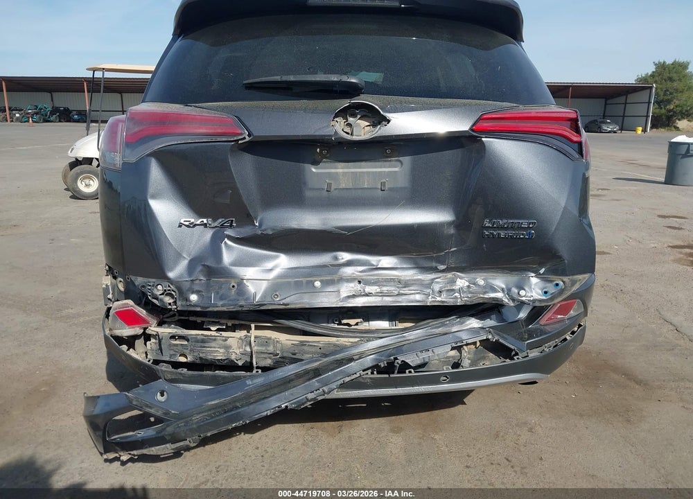 2018 TOYOTA RAV4 HYBRID LIMITED VIN: JTMDJREV0JD243356