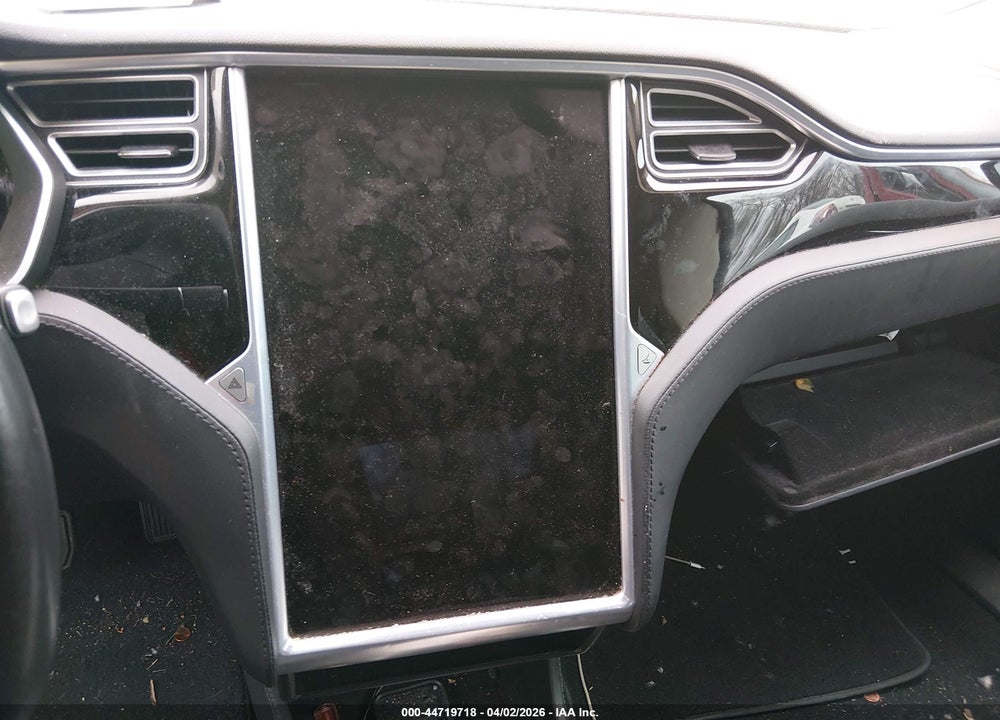 2014 TESLA MODEL S VIN: 5YJSA1S19EFP52841