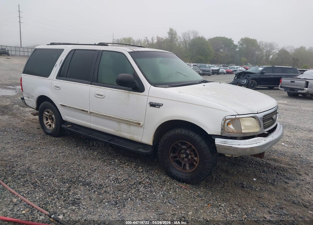 2001 FORD EXPEDITION XLT VIN: 1FMRU15L61LB35337