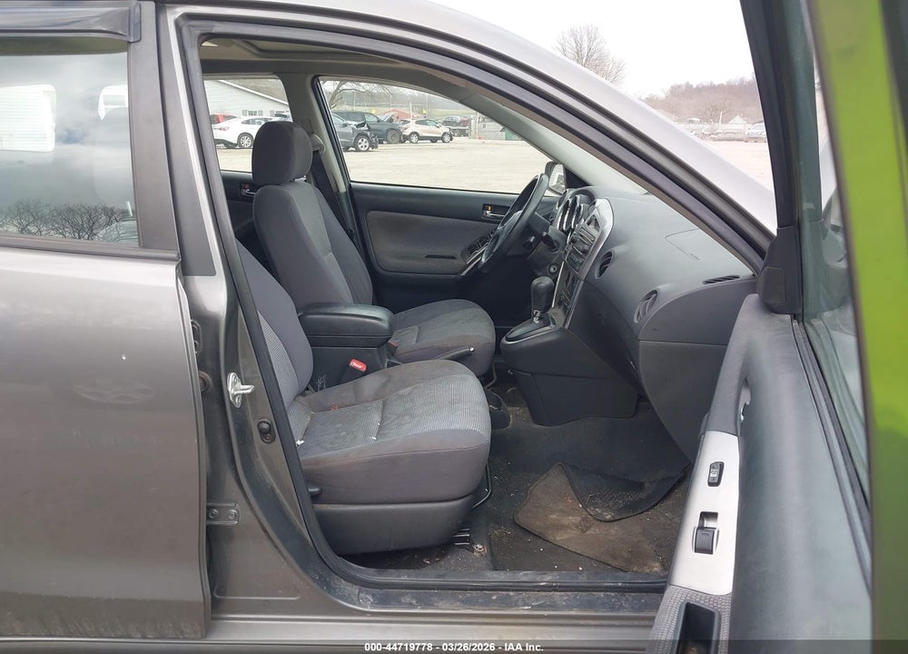 2006 TOYOTA MATRIX XR VIN: 2T1KR32E06C608267