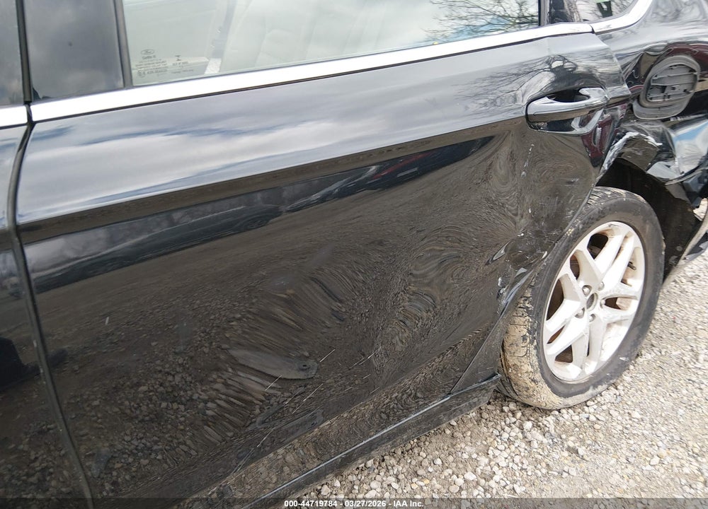 2014 FORD FUSION SE VIN: 3FA6P0HD3ER148380