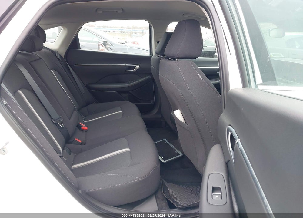 2024 HYUNDAI SONATA SEL VIN: KMHL64JA4RA384653